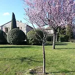 La Fenice - Beautifully Restored With Heated Pool In Small Village ヴィラ Montjustin