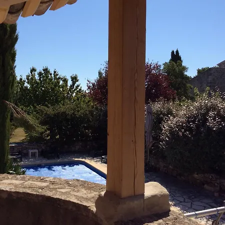 La Fenice - Beautifully Restored With Heated Pool In Small Village Montjustin